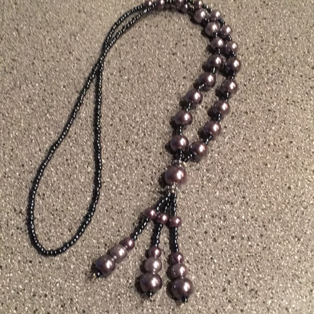 Grey bead and pearl necklace